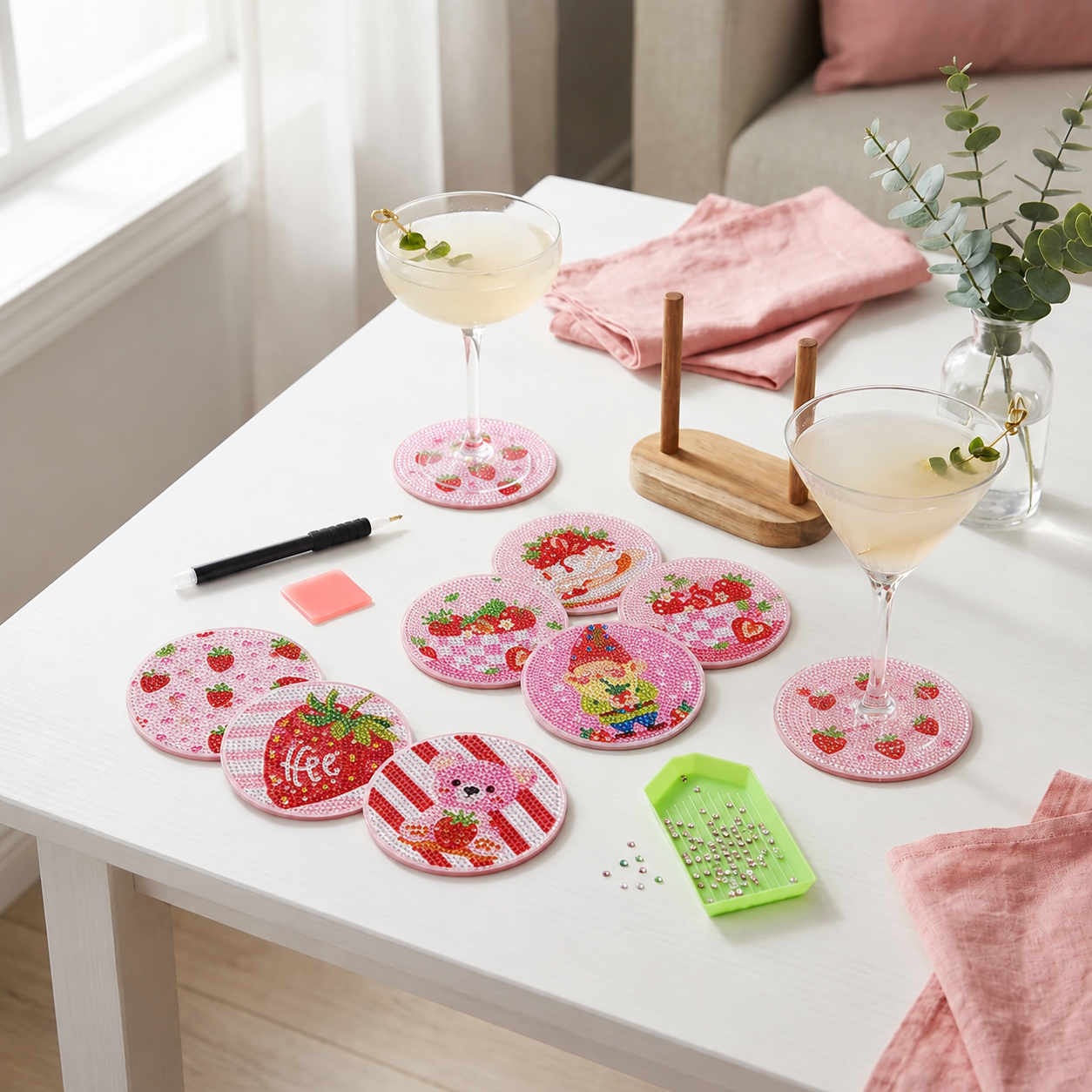 Strawberry Cottage - DIY Diamond Painting Kit (8pcs)